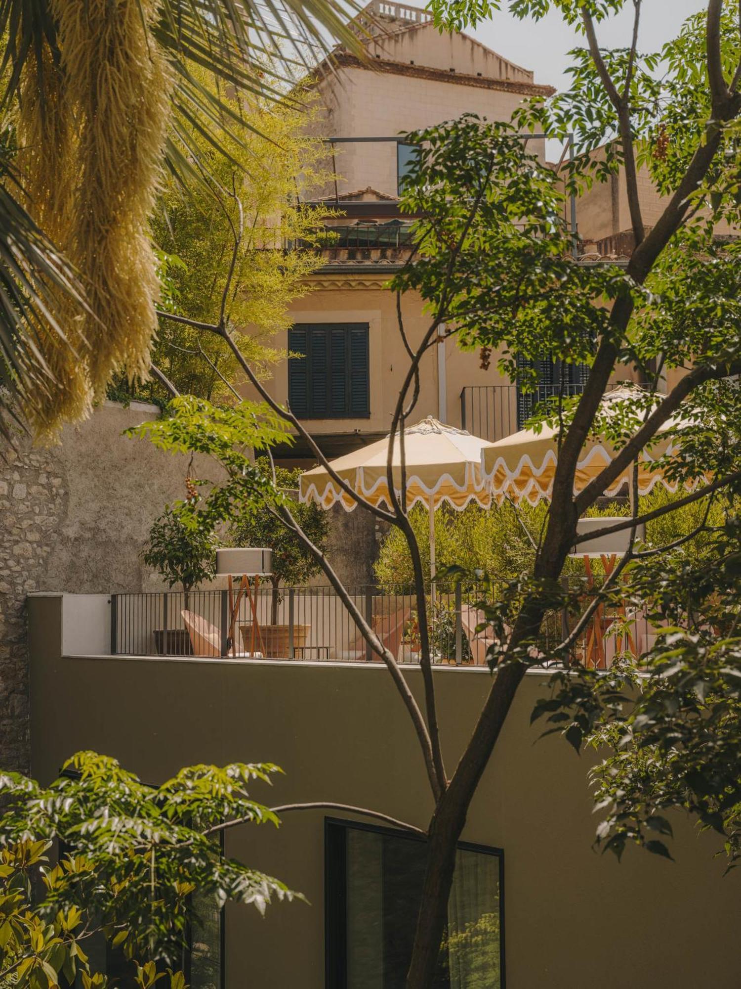Hotel Palau Fugit Gerona Exterior foto